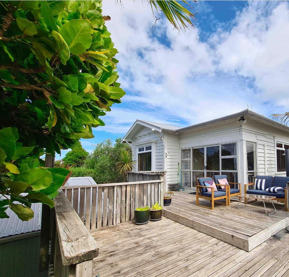 Cabbage Tree - Summer Or Winter Beachfront Haven Papamoa Luaran gambar
